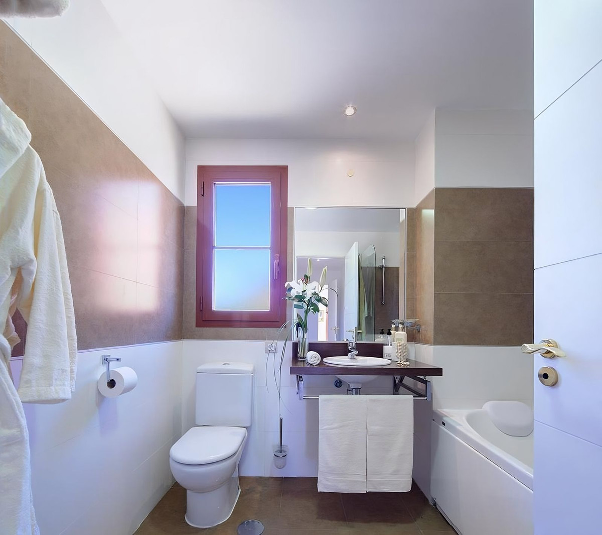 b8bdcf461c70fab44c7cca6ff2ac467e - 9