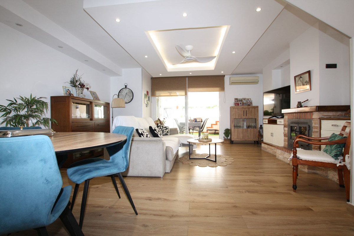 b8c6081260c0b4a4f9f2fb67078aeb7f - 2