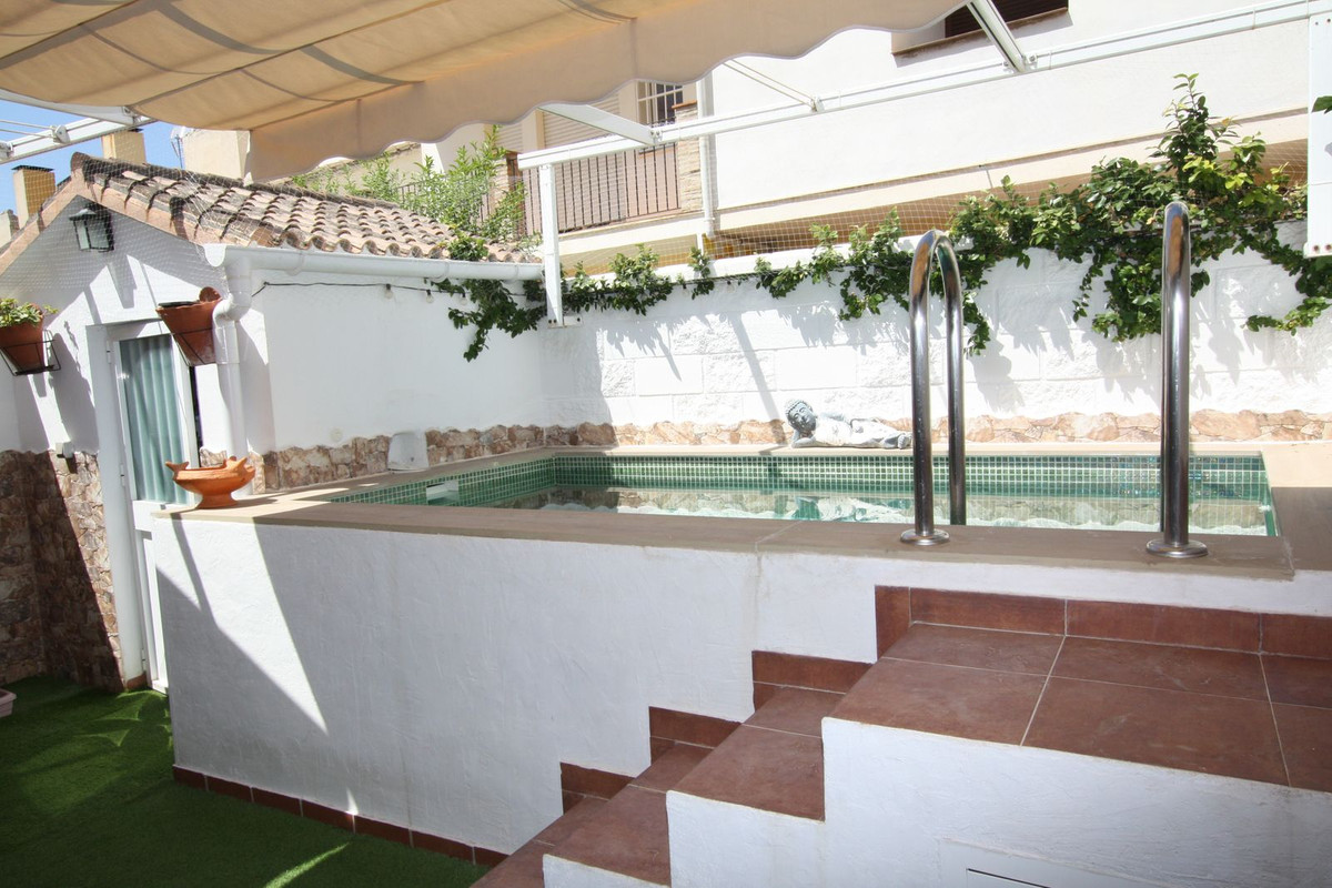 b8c6081260c0b4a4f9f2fb67078aeb7f - 20