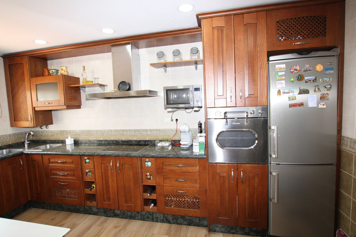 b8c6081260c0b4a4f9f2fb67078aeb7f - 22