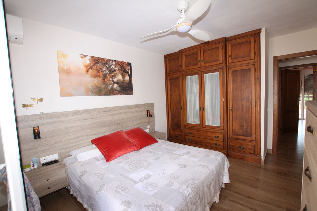 b8c6081260c0b4a4f9f2fb67078aeb7f - 26