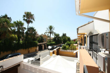 b8c6081260c0b4a4f9f2fb67078aeb7f - 37