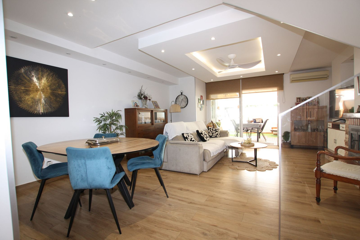 b8c6081260c0b4a4f9f2fb67078aeb7f - 4