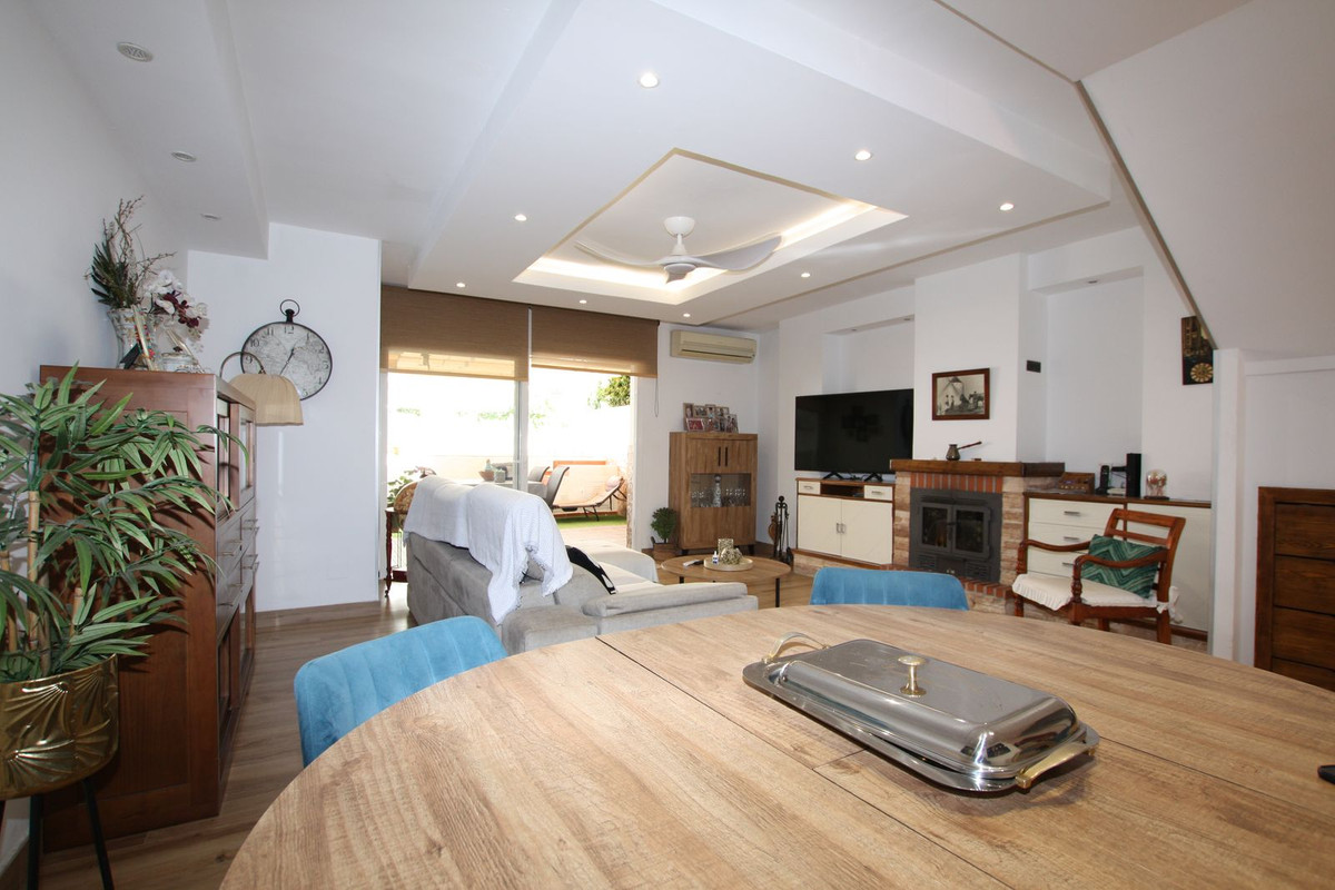 b8c6081260c0b4a4f9f2fb67078aeb7f - 6