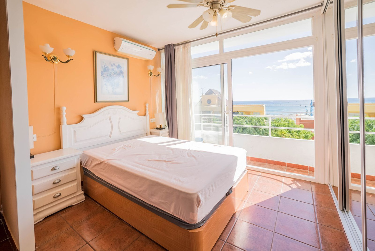 b97cd5e8d021ae6b80fd8229ad67d27f - 14