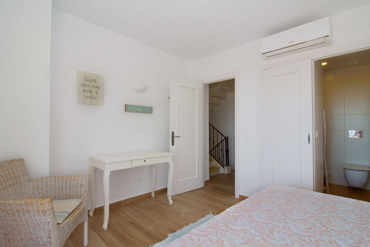 ba1b6dc863ca7c075bf4755ea90e374a - 20