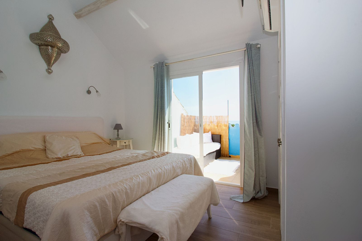 ba1b6dc863ca7c075bf4755ea90e374a - 29