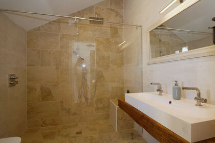 ba1b6dc863ca7c075bf4755ea90e374a - 31