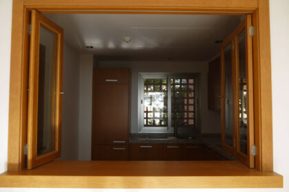 ba3a0909c668ea407a8212ff81e5f052 - 10