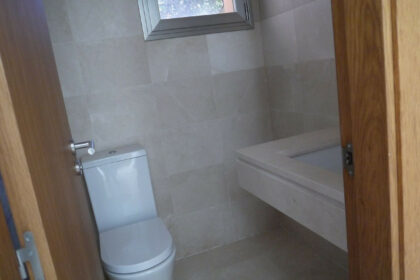 ba3a0909c668ea407a8212ff81e5f052 - 14