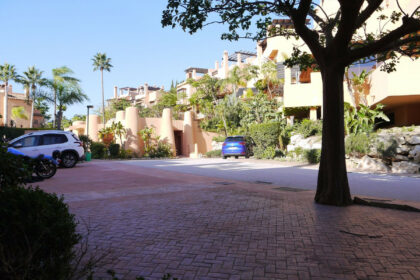 ba3a0909c668ea407a8212ff81e5f052 - 34