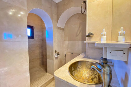 baa638ada00ffdbc64a3947552a35141 - 26