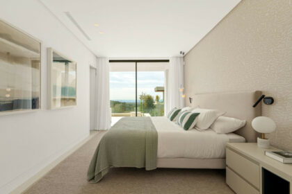 bac5aeca2c7a1bc5af0b993691c51b3c - 15