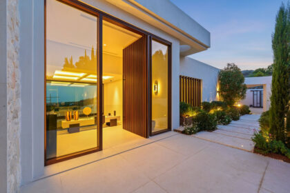 bac5aeca2c7a1bc5af0b993691c51b3c - 40