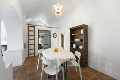 bae02aea14c16af5de9ba7878904d4d4 - 17