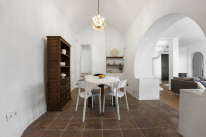 bae02aea14c16af5de9ba7878904d4d4 - 19