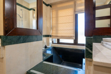 bae29a53b749b0fdc4cf06ffaae96674 - 35