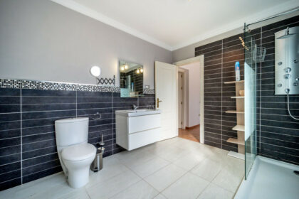 bb773f0ce0bef2efb7e03a9fea9384bb - 24