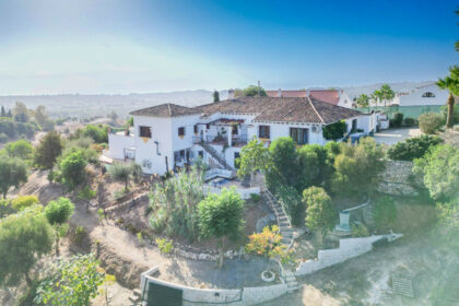 bb80616b63f821b08cc91b82f12af654 - 64