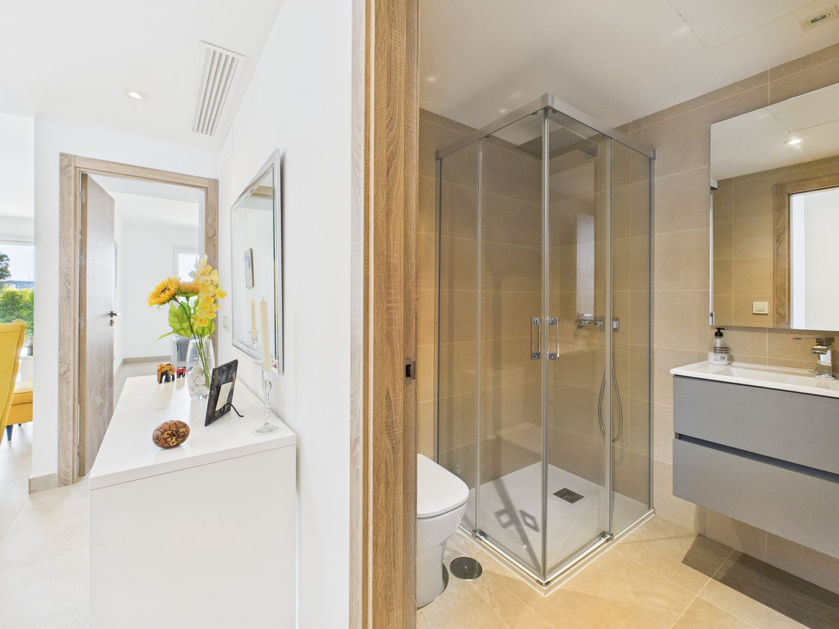 bb9d2d5c4cb7c3c5d0321cc614bcd559 - 11