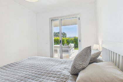 bb9d2d5c4cb7c3c5d0321cc614bcd559 - 14