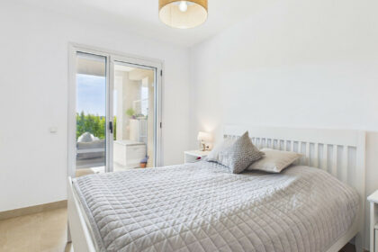 bb9d2d5c4cb7c3c5d0321cc614bcd559 - 15