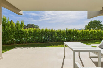 bb9d2d5c4cb7c3c5d0321cc614bcd559 - 20