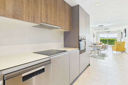 bb9d2d5c4cb7c3c5d0321cc614bcd559 - 8