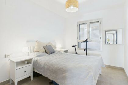 bb9d2d5c4cb7c3c5d0321cc614bcd559 - 9