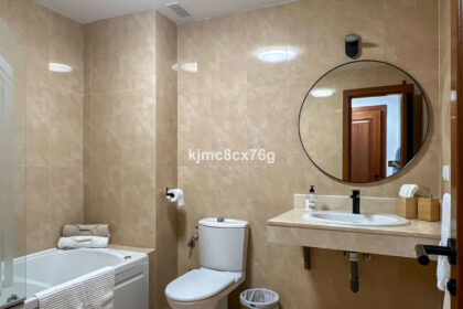 bc0b06962f9f69c4b7a3b508ecfe12d1 - 19