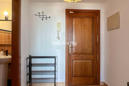 bc0b06962f9f69c4b7a3b508ecfe12d1 - 21