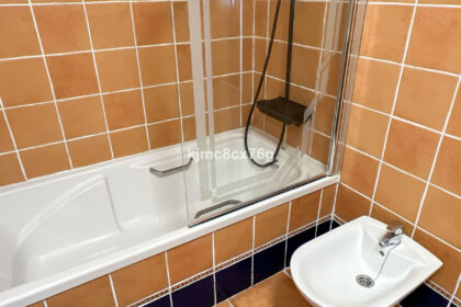 bc0b06962f9f69c4b7a3b508ecfe12d1 - 25