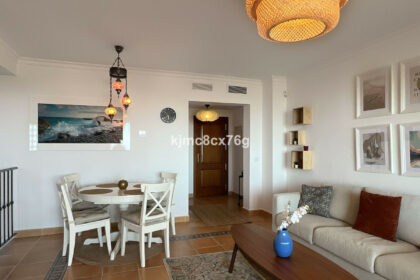 bc0b06962f9f69c4b7a3b508ecfe12d1 - 3