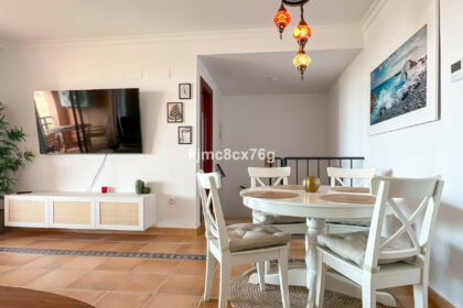 bc0b06962f9f69c4b7a3b508ecfe12d1 - 7