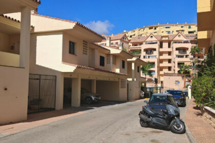 bc0dfb9552fa90118fa460f24db0c71f - 27