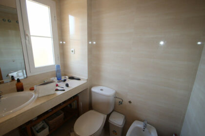 bc83444fcbb1d930ce277f10f619904a - 18