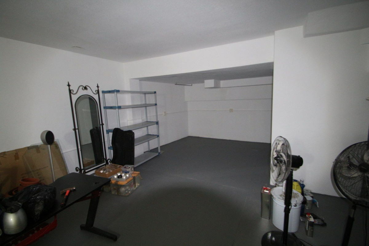 bc83444fcbb1d930ce277f10f619904a - 22