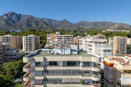 bc8a0e359d970f0149108e29388036bc - 23