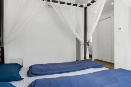 bceb64bd477d649443818b0b4730a43e - 30