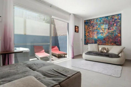 bceb64bd477d649443818b0b4730a43e - 4