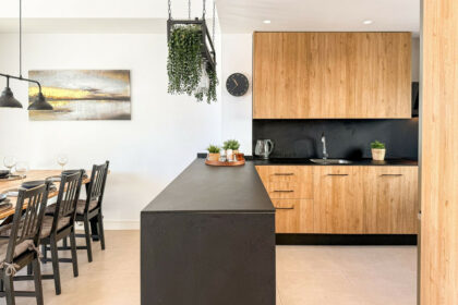 bd11e8a2df67dc0c69b7e8e60477f910 - 2