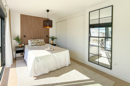 bd11e8a2df67dc0c69b7e8e60477f910 - 23