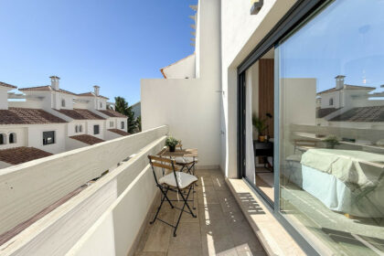 bd11e8a2df67dc0c69b7e8e60477f910 - 28