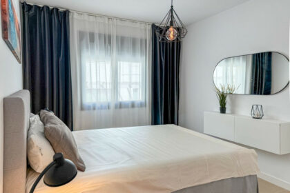 bd11e8a2df67dc0c69b7e8e60477f910 - 31