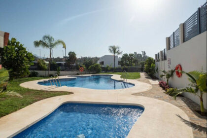 bd11e8a2df67dc0c69b7e8e60477f910 - 46