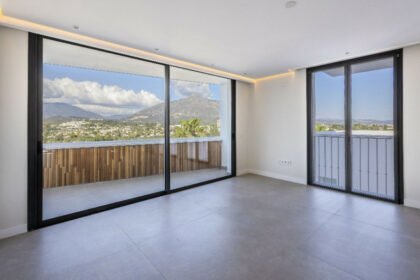 bdcc4489b64b3427fd8401154c7fbb11 - 3