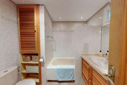 bde1fa52a0b0347795a22c4f8bd13cf5 - 16