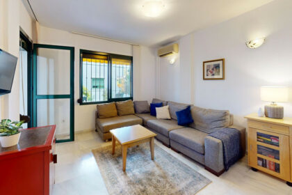 bde1fa52a0b0347795a22c4f8bd13cf5 - 4