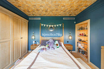 bde7f6bf7ec41ed9b04645962fad8ecd - 24