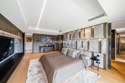 bde7f6bf7ec41ed9b04645962fad8ecd - 41